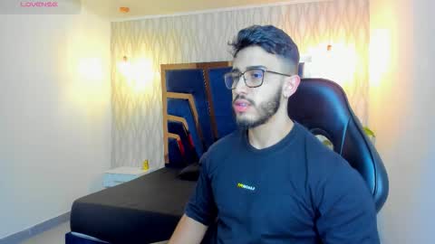 LIAM KLEIN online show from 02/14/26, 11:29