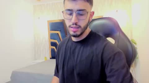 LIAM KLEIN online show from 03/18/26, 11:13