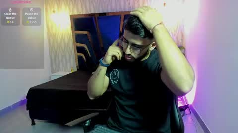 LIAM KLEIN online show from 04/22/26, 11:12