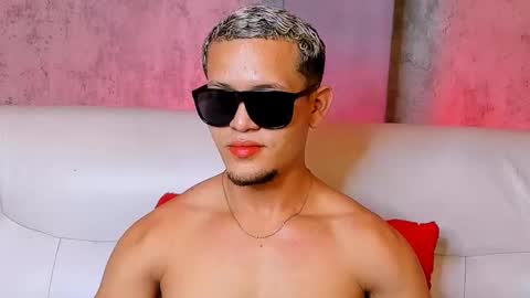 liam_knight online show from 12/22/25, 02:30