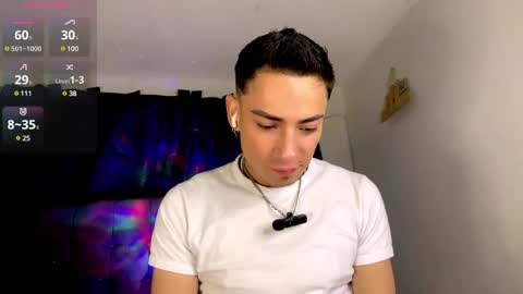 Snapshot of liam_l1 chatting on 03/11/25, 02:40 Liam online show from 03/11/25, 02:40