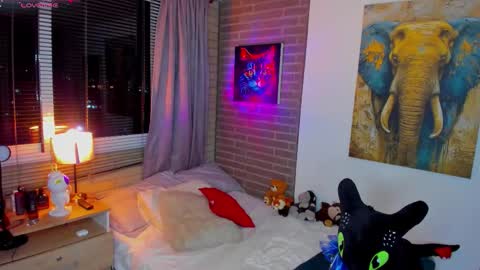 liam online show from 03/25/26, 03:01