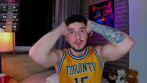 Snapshot of liam_oficial chatting on 07/02/26, 03:23 liam online show from 07/02/26, 03:23