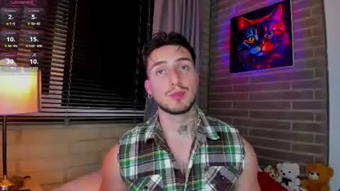 Snapshot of liam_oficial chatting on 07/03/26, 04:52 liam online show from 07/03/26, 04:52