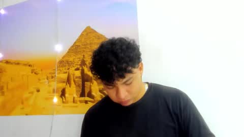 liam online show from 10/04/25, 12:36