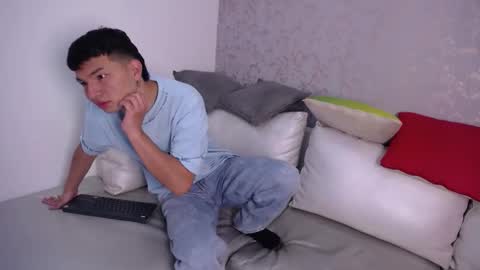 Snapshot of liam_sean chatting on 02/07/26, 12:20 Liam online show from 02/07/26, 12:20