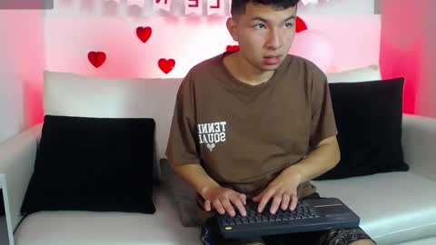 Snapshot of liam_sean chatting on 02/16/26, 12:12 Liam online show from 02/16/26, 12:12