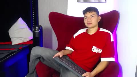 Snapshot of liam_sean chatting on 02/24/26, 12:14 Liam online show from 02/24/26, 12:14