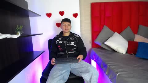 Snapshot of liam_sean chatting on 02/26/26, 12:15 Liam online show from 02/26/26, 12:15