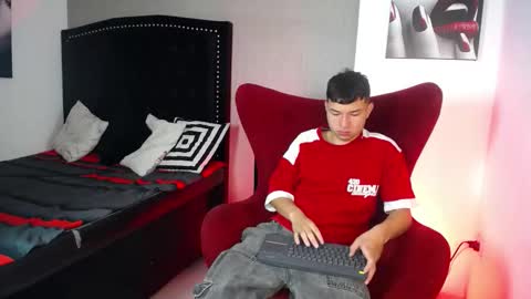 Snapshot of liam_sean chatting on 02/27/26, 12:38 Liam online show from 02/27/26, 12:38