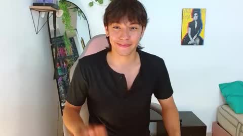 liamxul online show from 10/14/25, 07:36