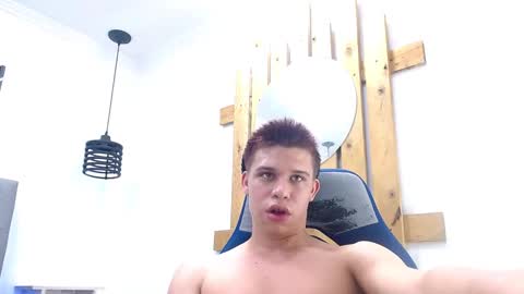 liam_york online show from 01/12/26, 04:50