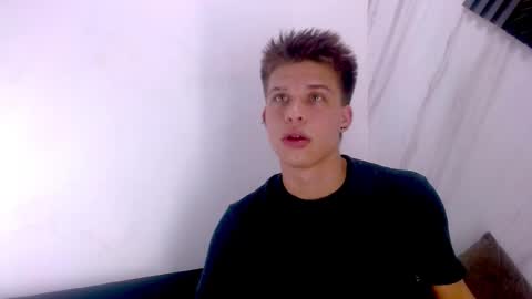 liam_york online show from 02/26/26, 05:45