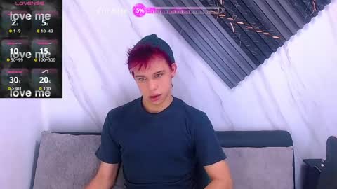 liam_york online show from 04/22/26, 02:29