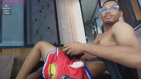 Snapshot of liambyrne chatting on 02/13/25, 11:15 Liam Byrne online show from 02/13/25, 11:15