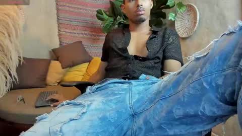 Snapshot of liambyrne chatting on 02/21/25, 08:16 Liam Byrne online show from 02/21/25, 08:16