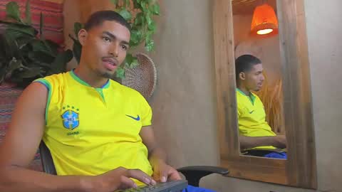 Snapshot of liambyrne chatting on 03/05/25, 08:00 Liam Byrne online show from 03/05/25, 08:00