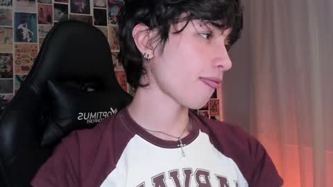 Liam online show from 12/27/24, 07:08