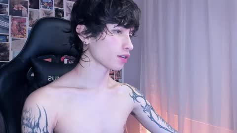 Liam online show from 01/16/25, 09:27