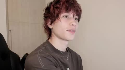 Liam online show from 02/04/26, 06:19