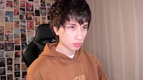 Liam online show from 03/17/26, 05:11