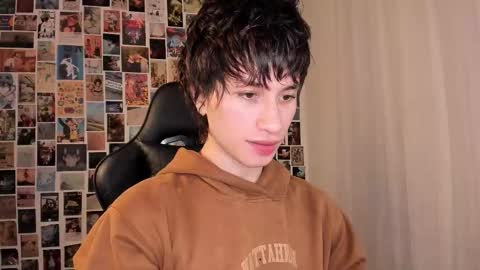 Liam online show from 03/18/26, 05:21