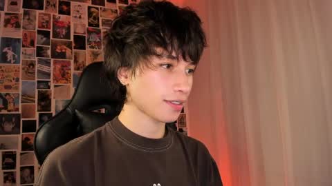 Liam online show from 04/07/26, 07:31