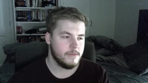 Snapshot of liamfoxx chatting on 02/01/26, 02:32 Liam Fox online show from 02/01/26, 02:32