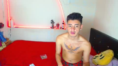 Snapshot of liammendoza98 chatting on 12/15/25, 03:11 LIAM KAI online show from 12/15/25, 03:11