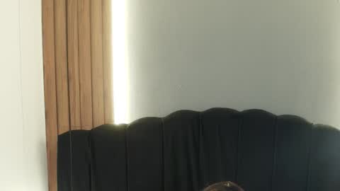 L I A M O N R O E online show from 03/14/26, 12:21