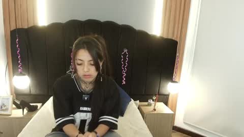 L I A M O N R O E online show from 04/12/26, 11:59