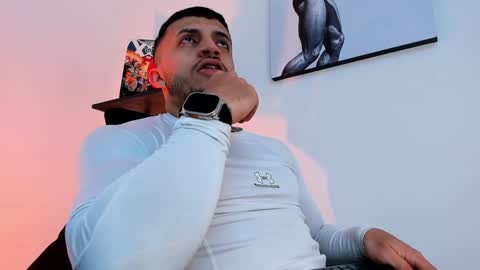 liam online show from 02/06/25, 01:32