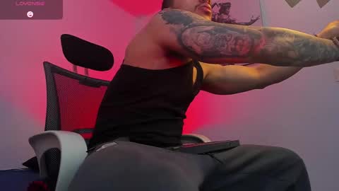 liam online show from 11/21/25, 11:20