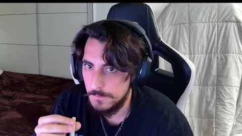 liamriddley online show from 10/15/25, 03:56