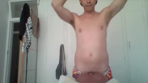 Snapshot of liamrosezn chatting on 10/11/25, 04:55 LiamRose online show from 10/11/25, 04:55