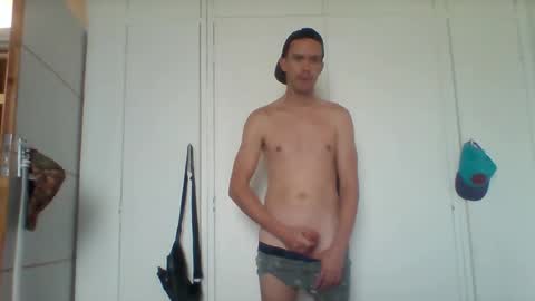 LiamRose online show from 03/29/26, 06:02