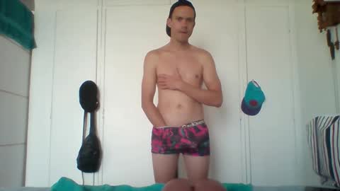 LiamRose online show from 04/12/26, 06:18