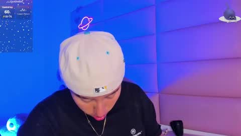 Liam  online show from 12/04/24, 01:36