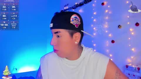 Liam  online show from 12/23/24, 01:40