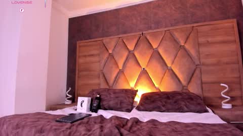 Snapshot of liamvegaa_ chatting on 02/24/26, 10:08 Liam online show from 02/24/26, 10:08