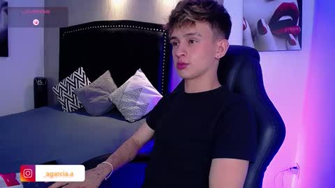 liam online show from 03/29/26, 04:45