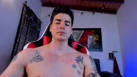 Snapshot of liamwyatt_ chatting on 02/27/25, 08:06 liamwyatt_ online show from 02/27/25, 08:06