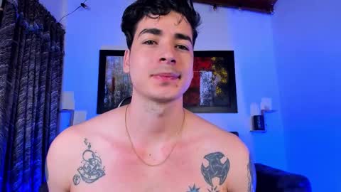 Snapshot of liamwyatt_ chatting on 10/12/25, 03:05 liamwyatt_ online show from 10/12/25, 03:05