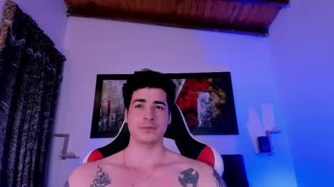 Snapshot of liamwyatt_ chatting on 05/30/26, 05:48 liamwyatt_ online show from 05/30/26, 05:48