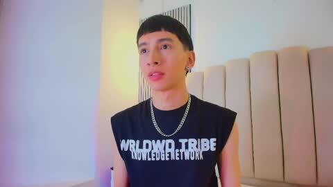 lian_cameron online show from 04/23/26, 04:03