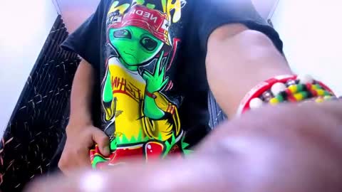 Lian Jacob online show from 04/20/26, 04:32