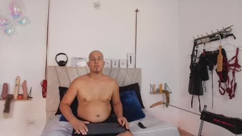 Snapshot of liana_asaff chatting on 04/26/26, 07:33 Mistress Liana - Sir Asaf online show from 04/26/26, 07:33