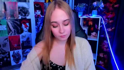 Liana online show from 12/06/24, 05:09