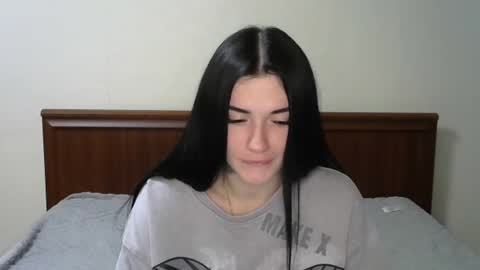 liana_diva online show from 02/25/25, 11:00