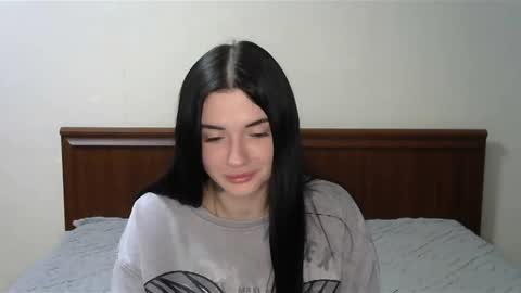 liana_diva online show from 03/12/25, 11:44